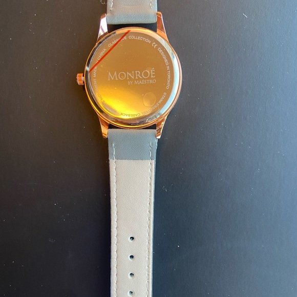 MONROÉ watch - Picture 6 of 9